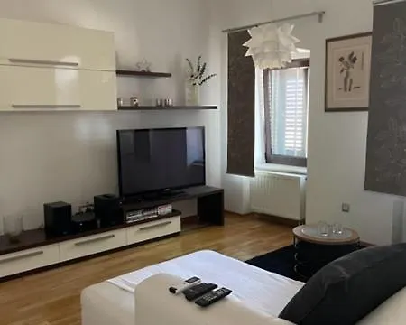 Apartment Marina *